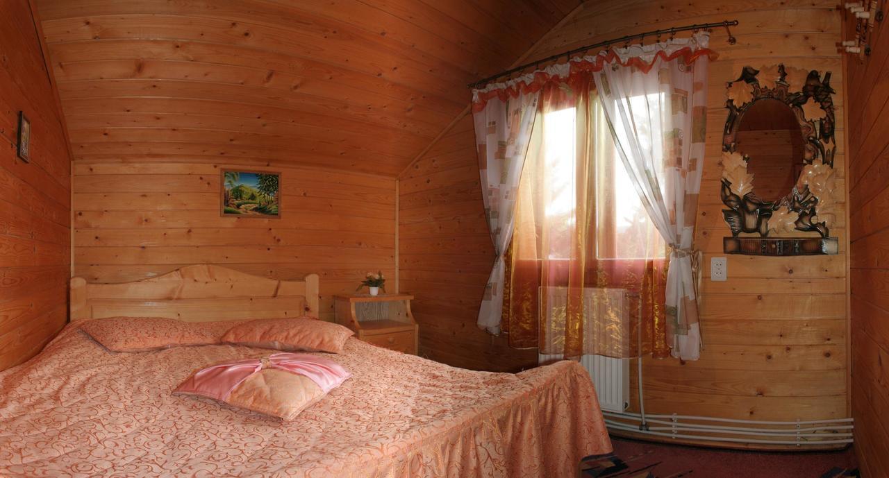 Hotel Skarbivka Vorochta Exteriér fotografie
