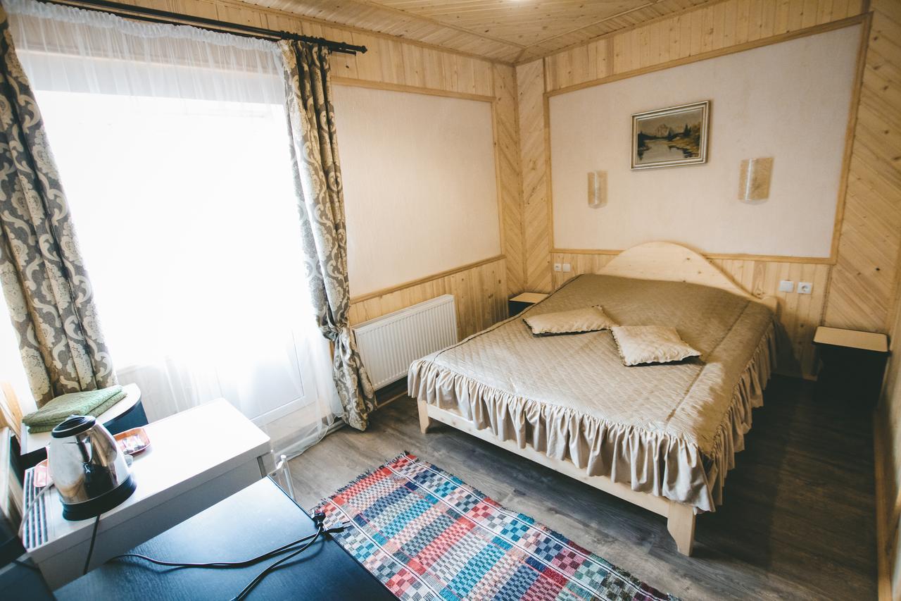 Hotel Skarbivka Vorochta Exteriér fotografie
