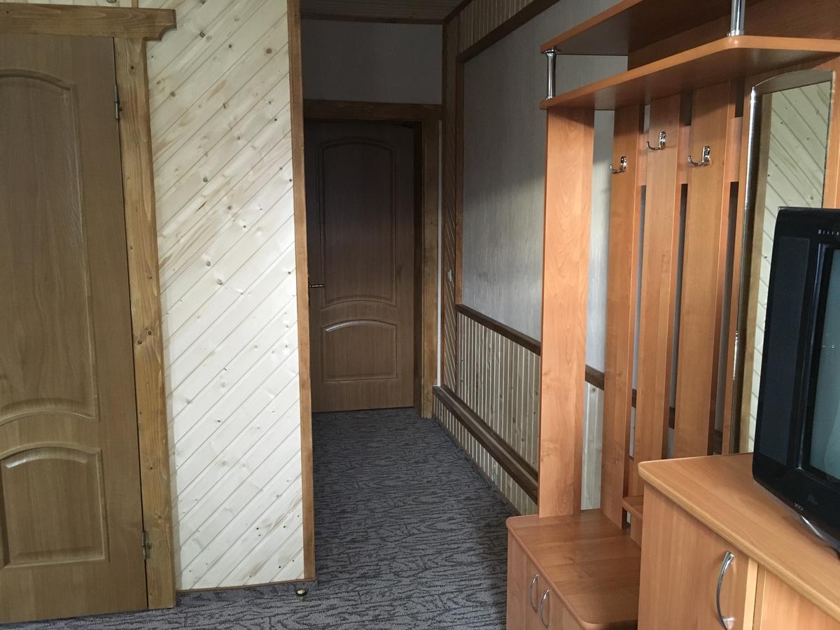 Hotel Skarbivka Vorochta Exteriér fotografie